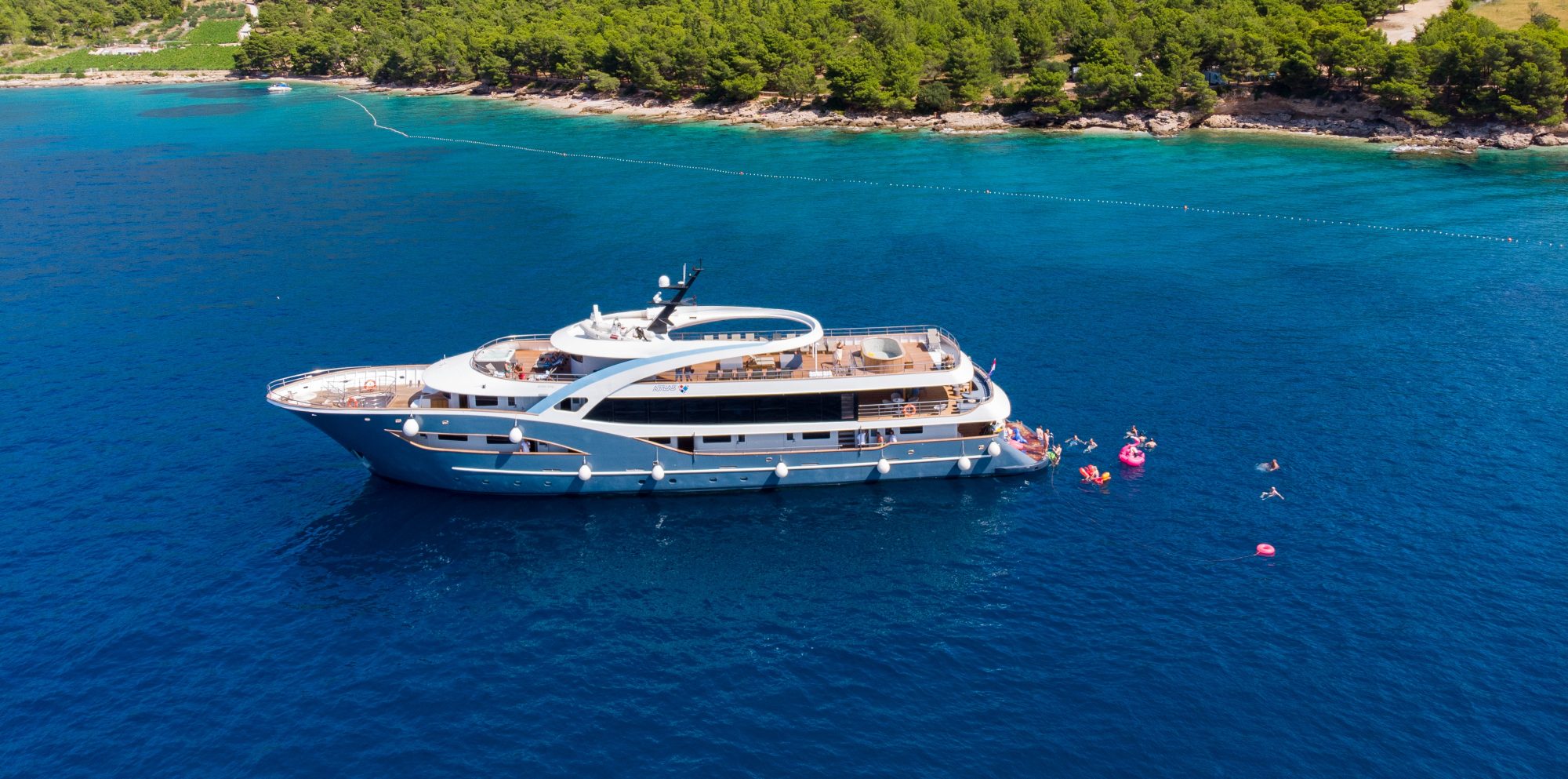 yacht bella kroatien