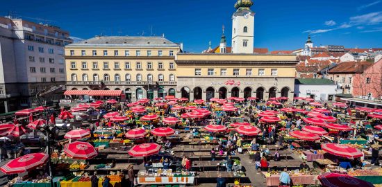Dolac Farmer's Market in Zagreb (credit: Julien Duval)