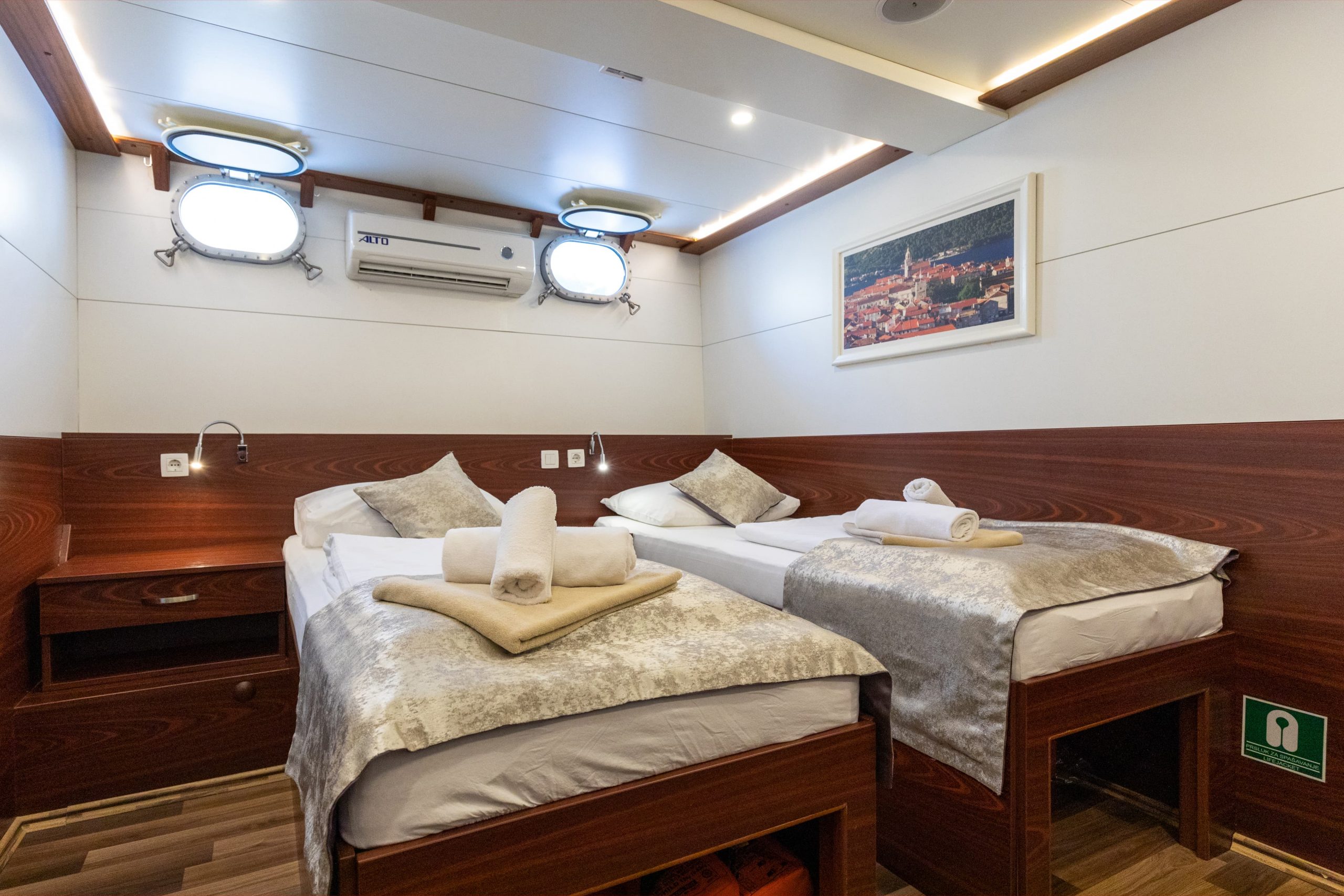 MS Equator lower deck cabin.